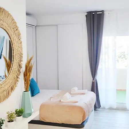 El Estudio De La Playa Benalbeach 804 Holidays Paradise Benalmadena