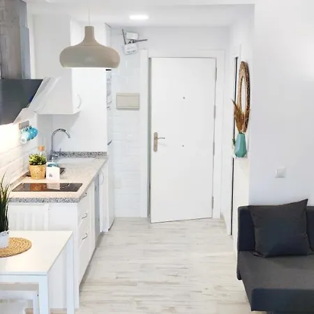 El Estudio De La Playa Benalbeach 804 Holidays Paradise Benalmádena